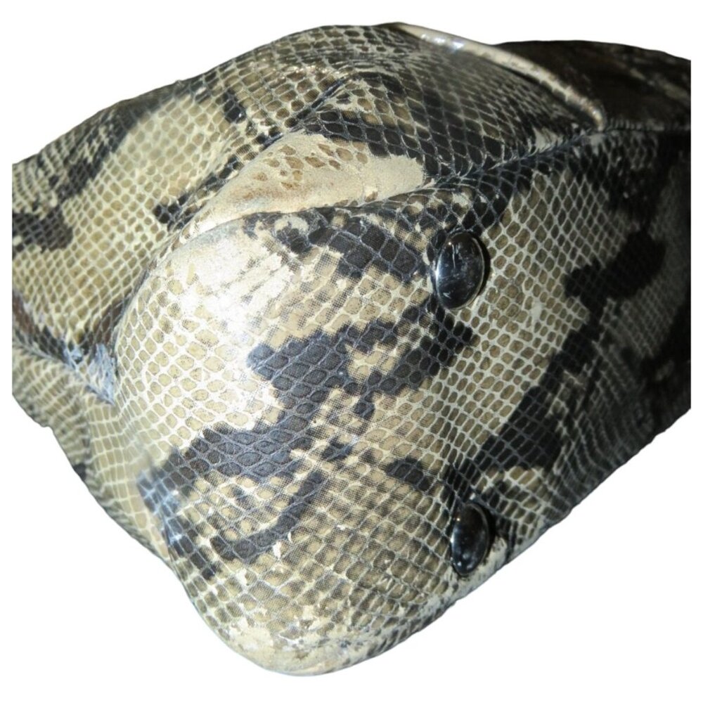 Coach Soho Embossed Exotic Leather Satchel Buckle Strap Snap Closure Carryall - Picture 9 of 13